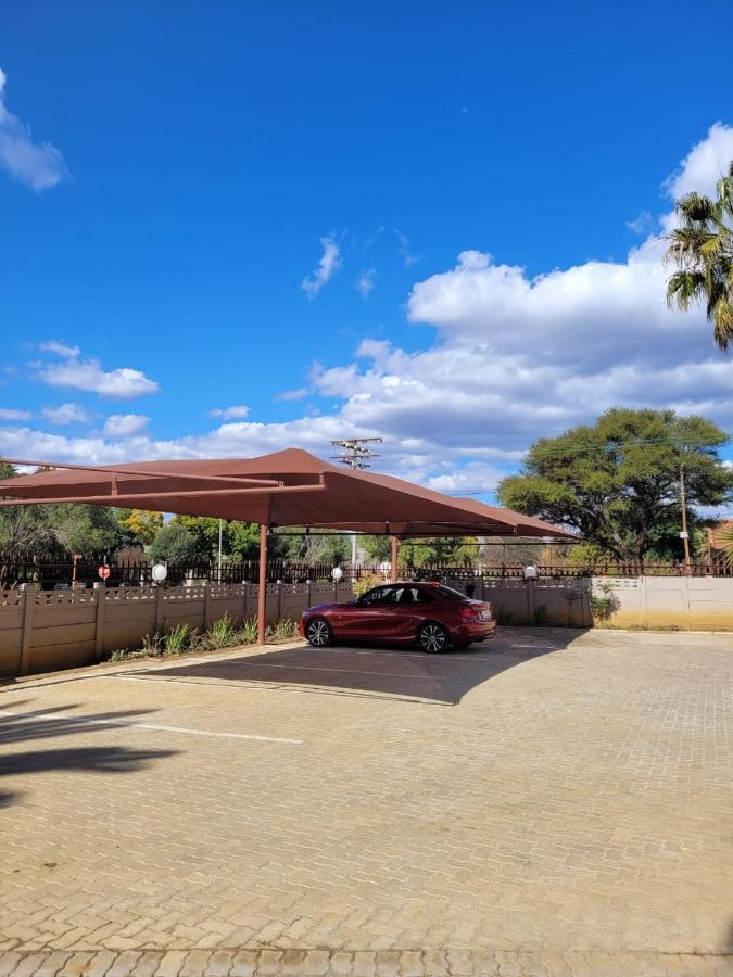 Palm Guesthouse Zeerust Εξωτερικό φωτογραφία
